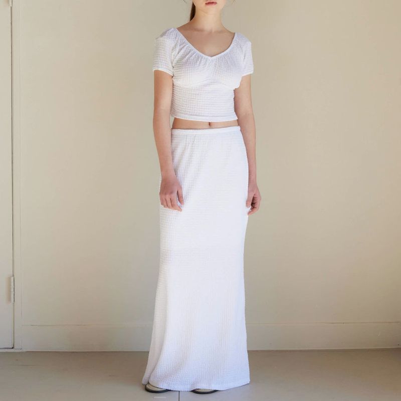 MOIFAIRE(モイフェア)の「ROSE LONG SKIRT / WHITE(Skirts)」