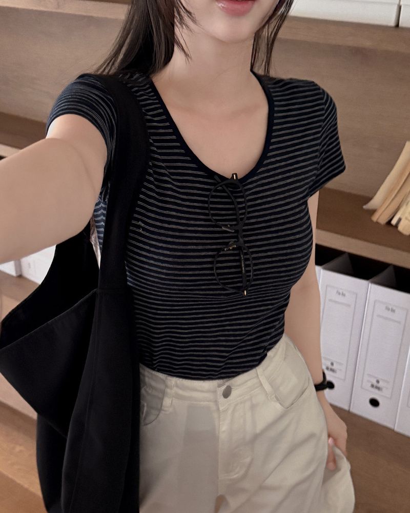 Striped short-sleeved T-shirt