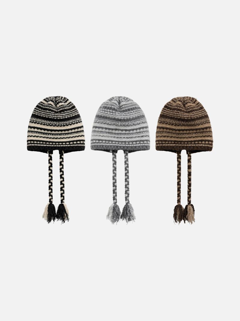 Noble Twisted Knit Bucket Hat (3c)