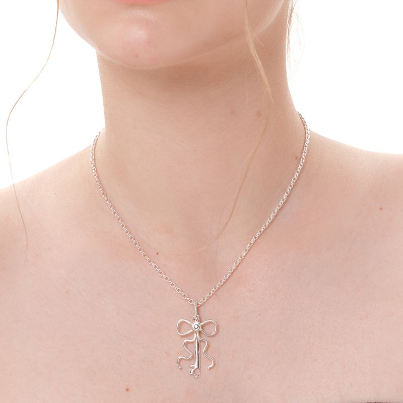Key Ribbon Necklace
