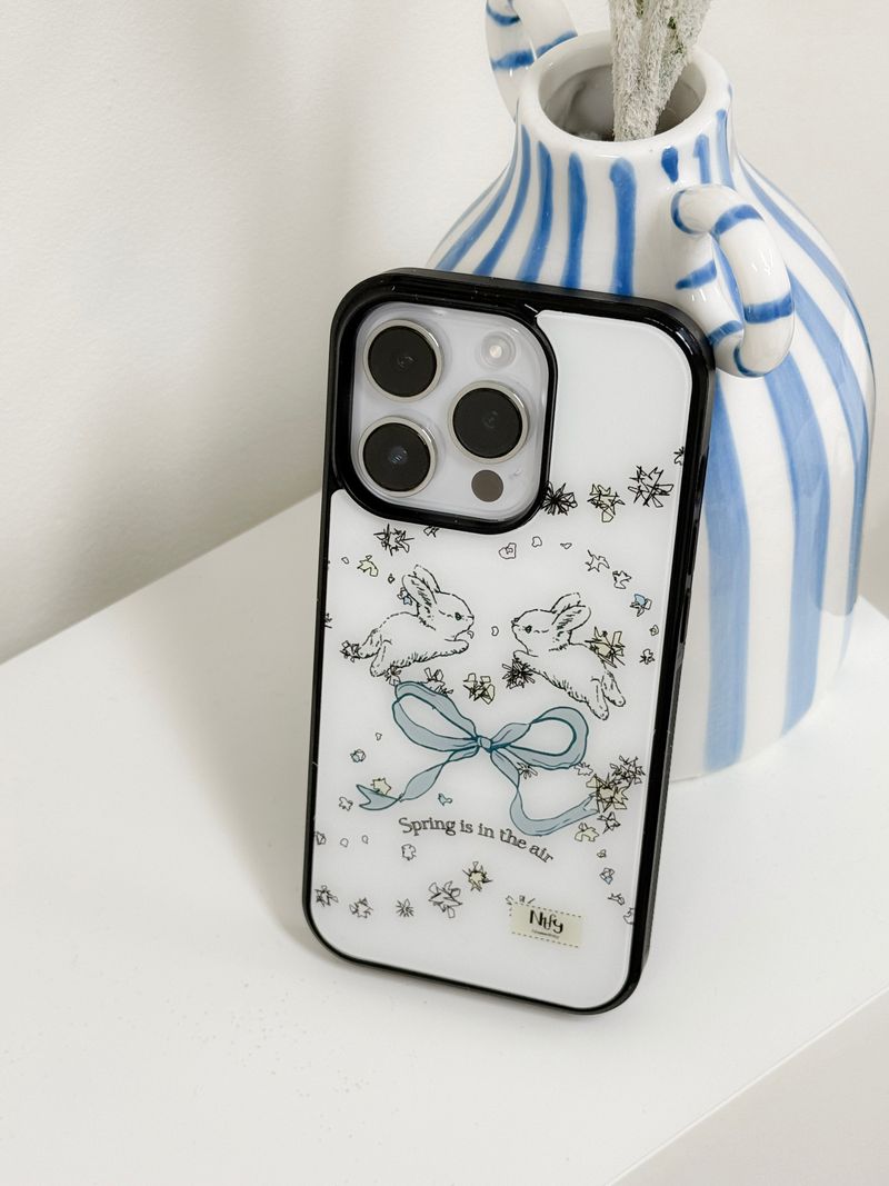 FLOWER DUST RABBIT MAGSAFE PHONE CASE