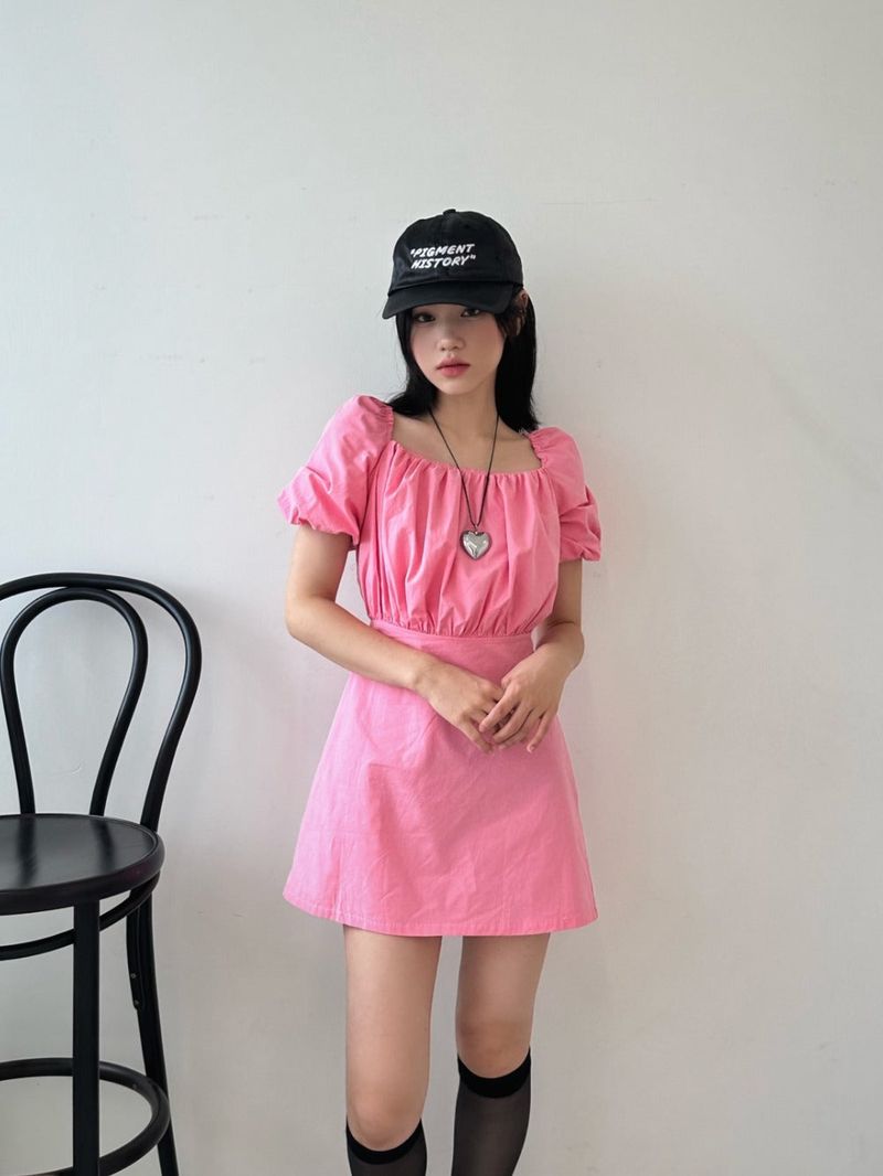 back strap ribbon dress