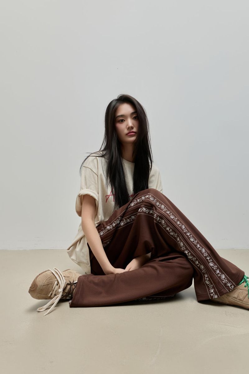 Embroidered Track Pants_Brown