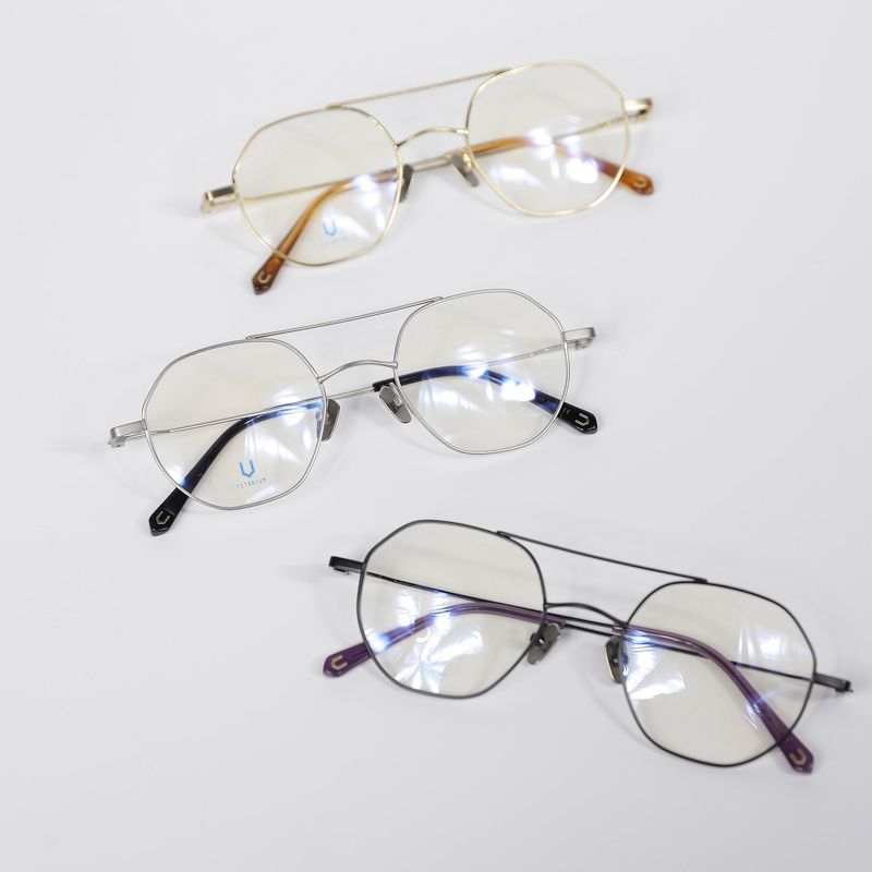 Knouun Round titanium glasses CODE. 103. A Sizzy Gold