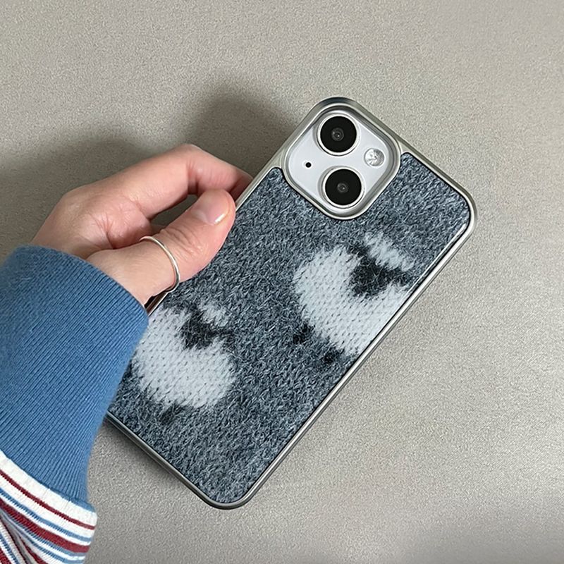 allthesamestudio(オールザセイムスタジオ)の「sheep epoxy silver bumper case(Smartphone Accessories)」