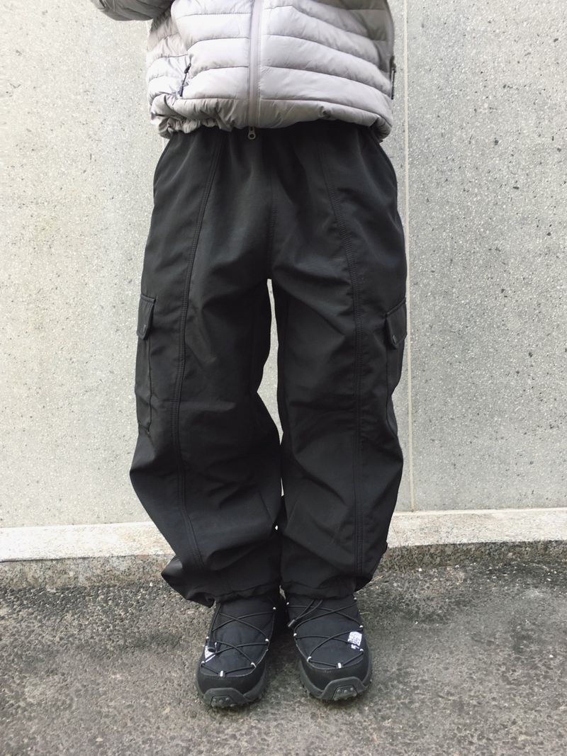 DISCERNMENT（ディサーンメント）の「Slick Cargo Fleece Wide Pants 4C（Pants）」