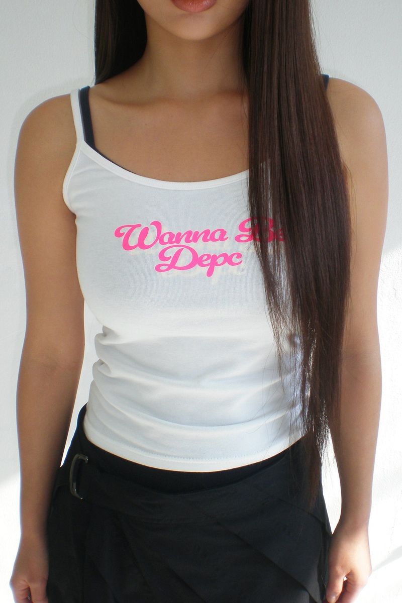  LETTERING SLEEVELESS TOP - WHITE