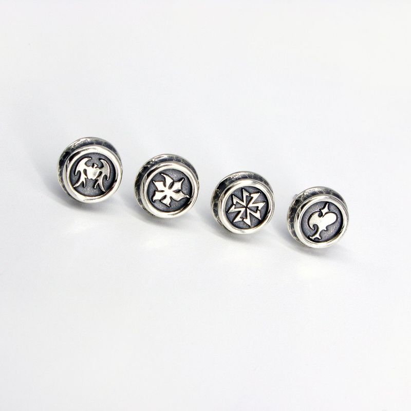 BoutonD-S1 silver stud earring