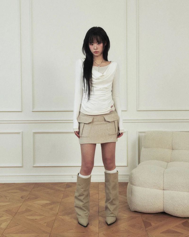 Mellow Pocket Wool Mini Skirt