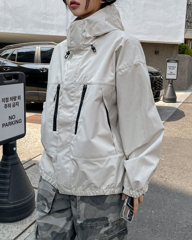 Tope Multi Pocket Windbreaker