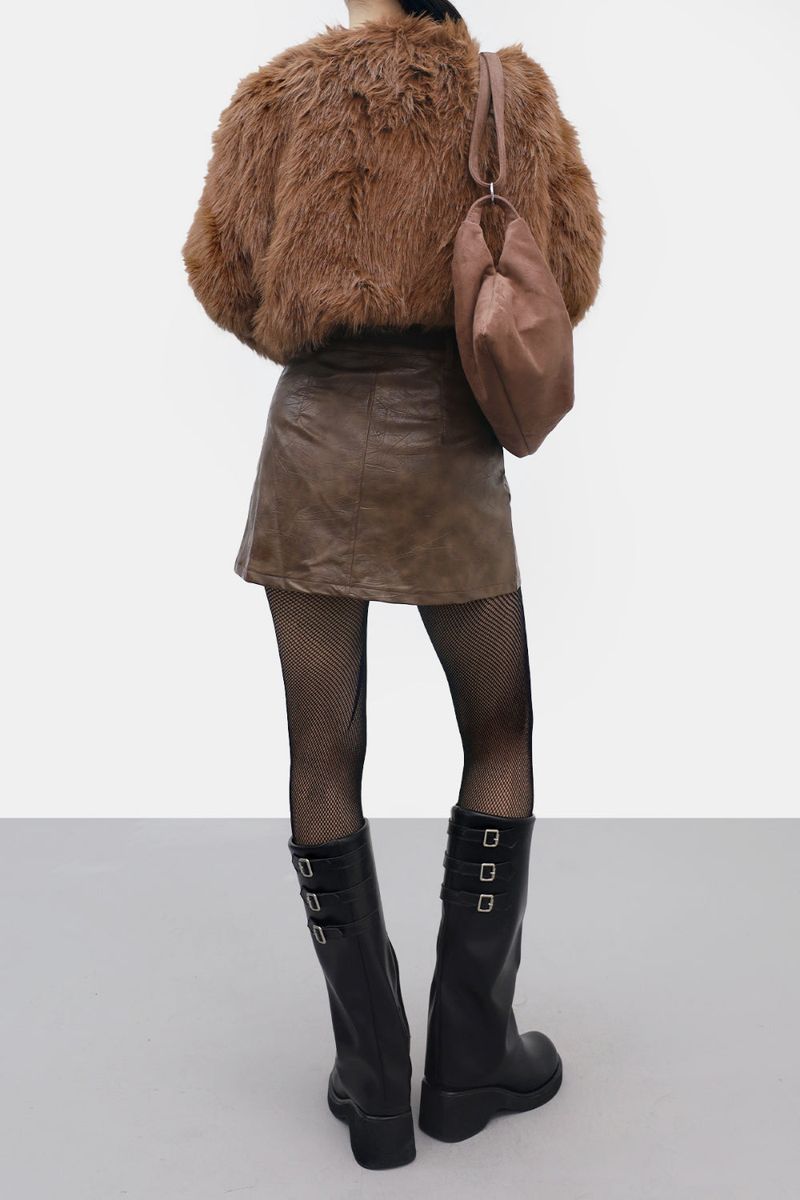 Literhan buckle fur jacket