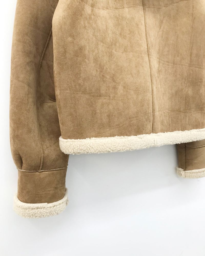 Femme Duffle Hooded Faux Shearling Jacket (2color)