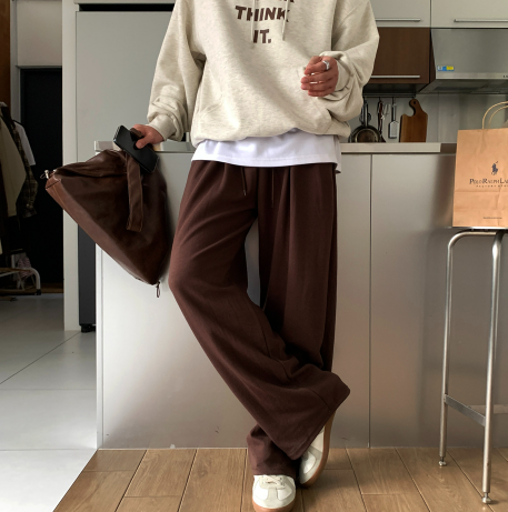 LOOKPLE（ルックプル）の「ノピ ファーストラウンド タック フロー バンディング ワイドパンツ（パンツ）」