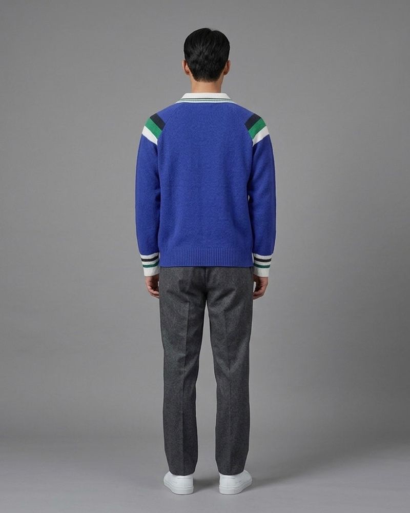  Blue Collar V-Neck Knit