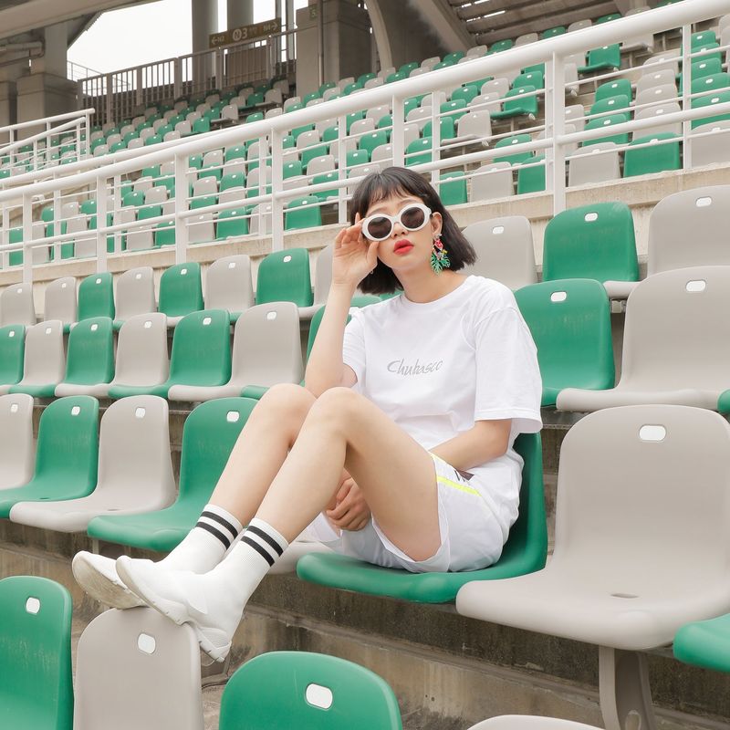 CHT16001 LETTERING LOGO CREW NECK