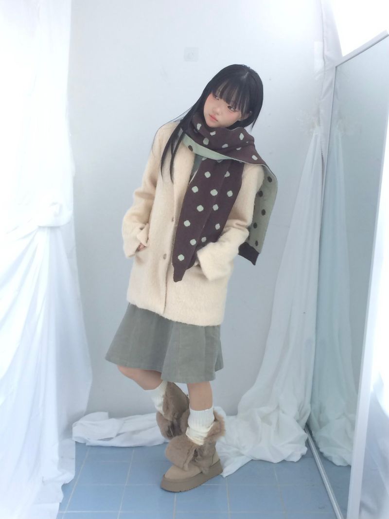 Hairy cream jacket