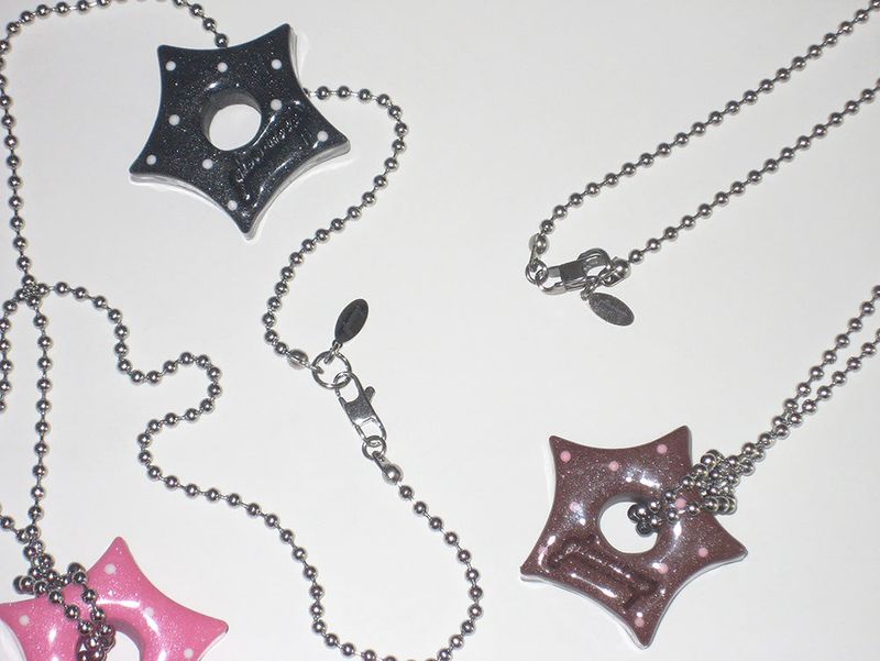 gleaming star dot necklace [black]