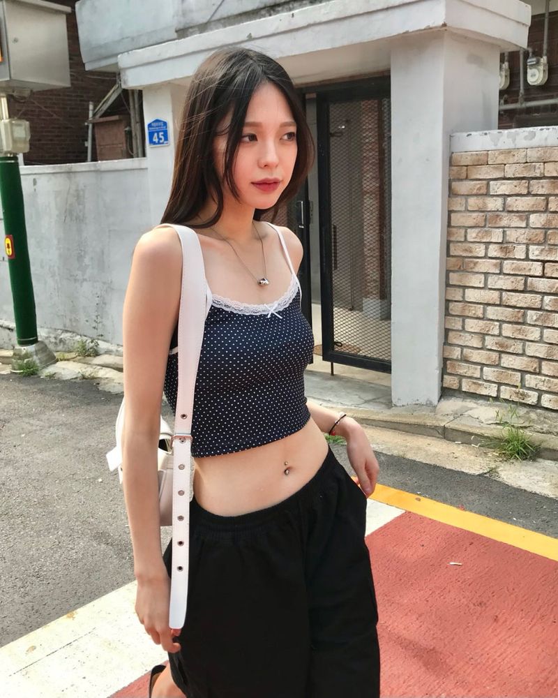 Genie sleeveless