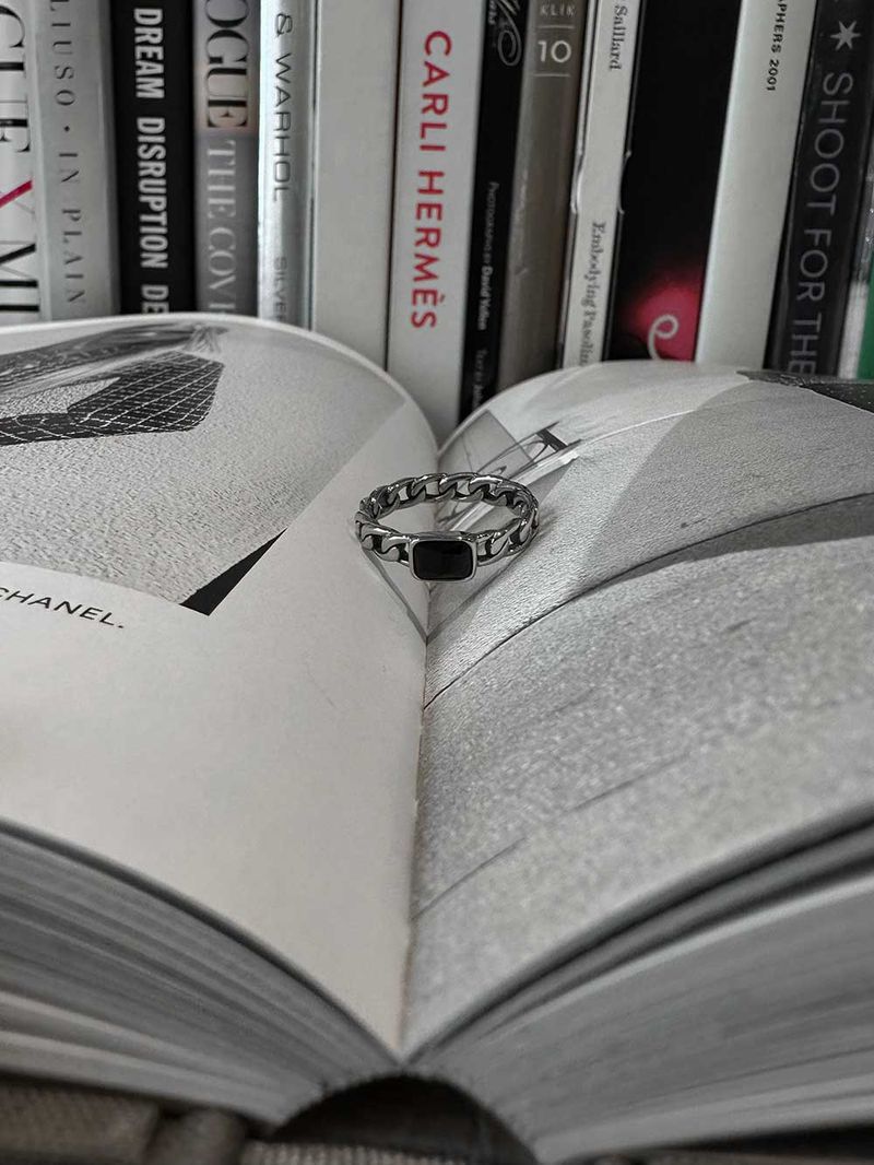 ASCLO Onyx Chain Ring