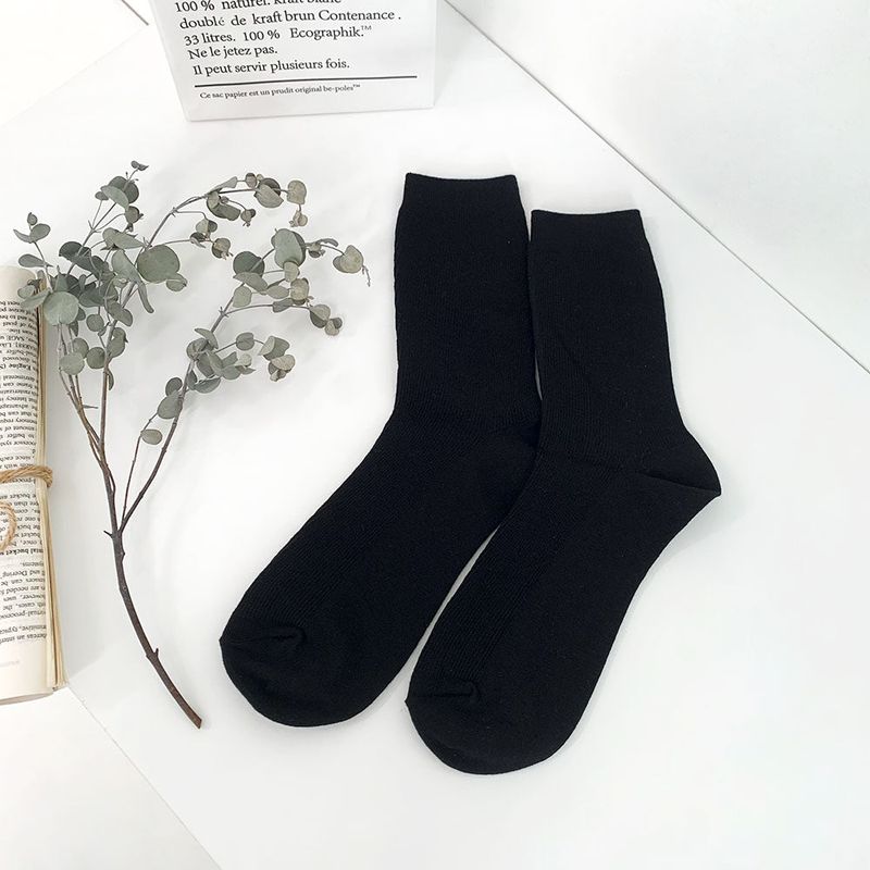 Basic Crew Socks