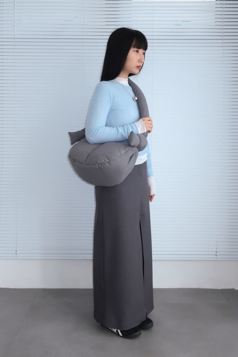 PILLOW CROSS BAG GREY