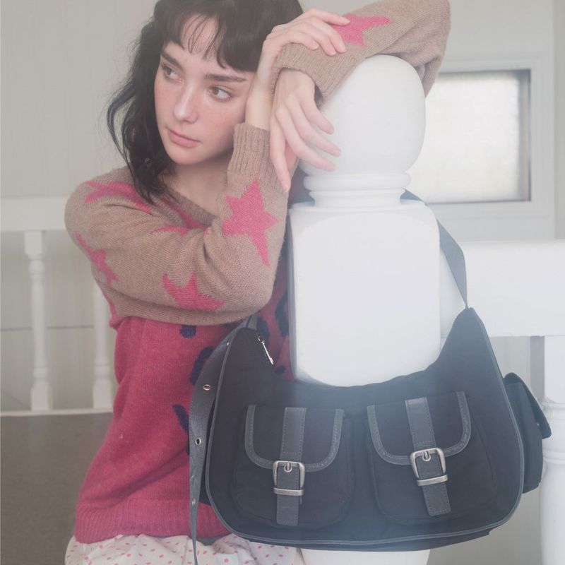 cozing(コジング)の「Cuddle Hobo bag_black(Bags)」
