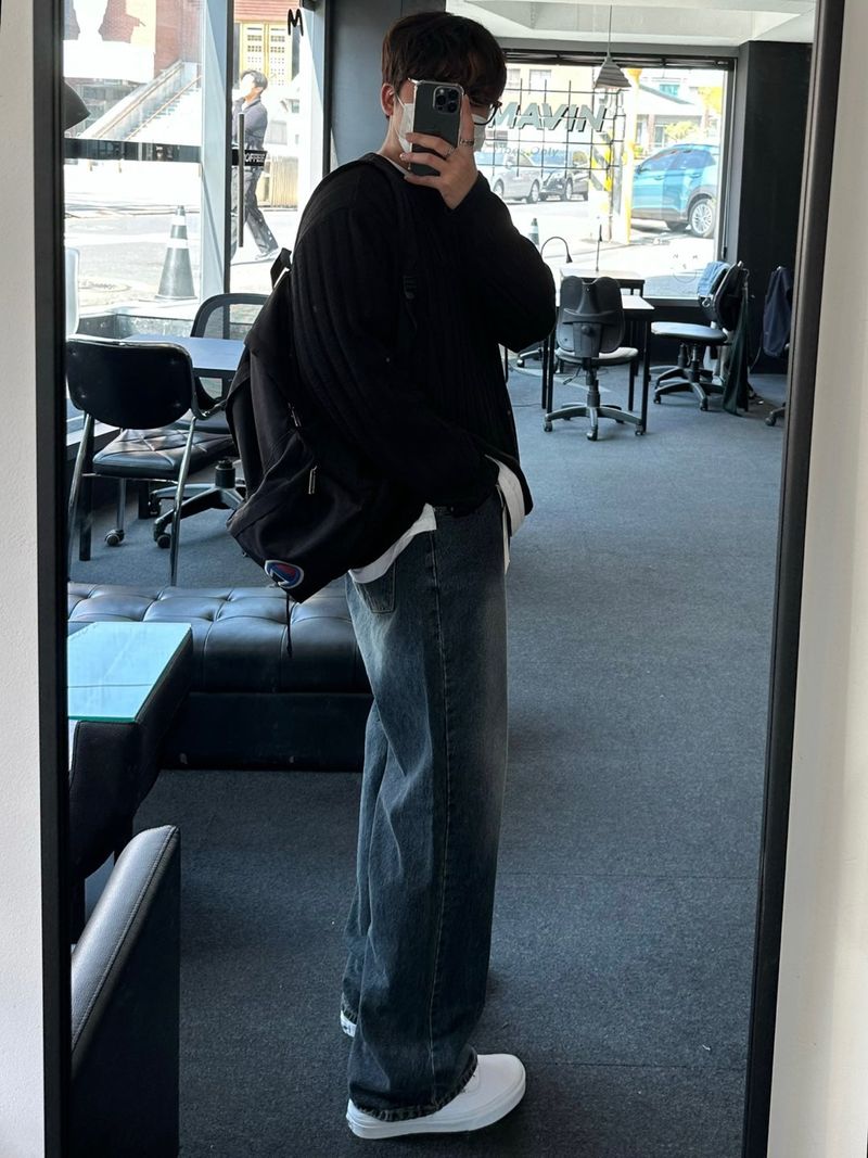 ドローダークブルーデニムパンツ
