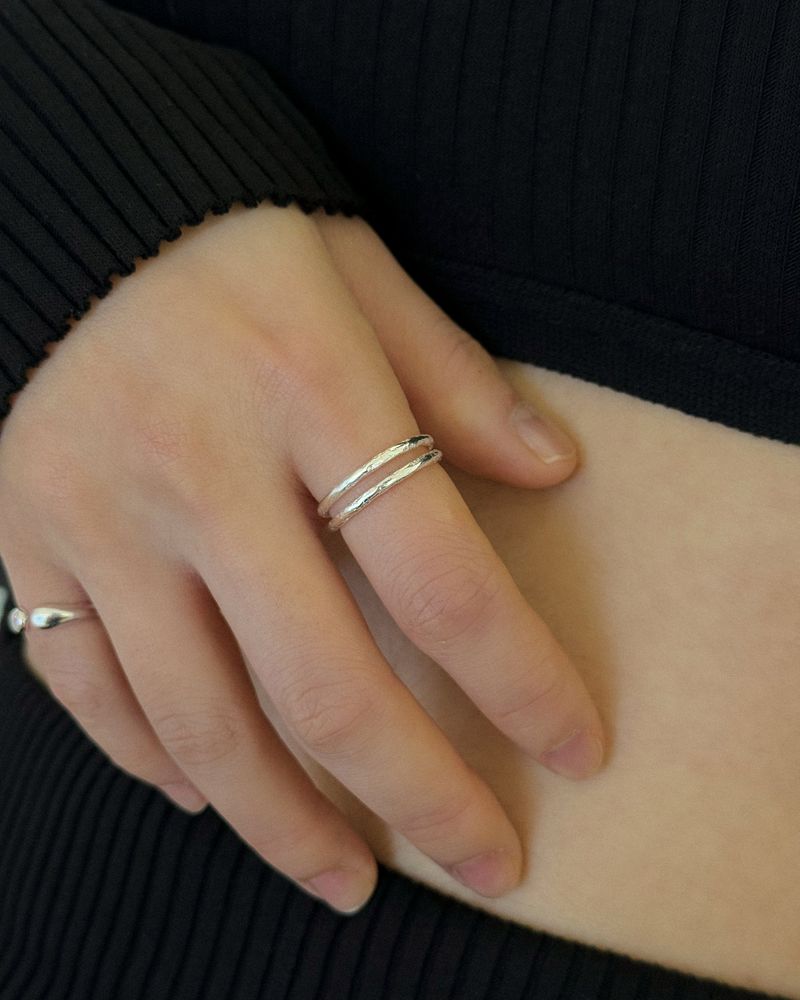 mattoi（マットゥア）の「ディファレントリング (シルバー) *1PCS（アクセサリー）」