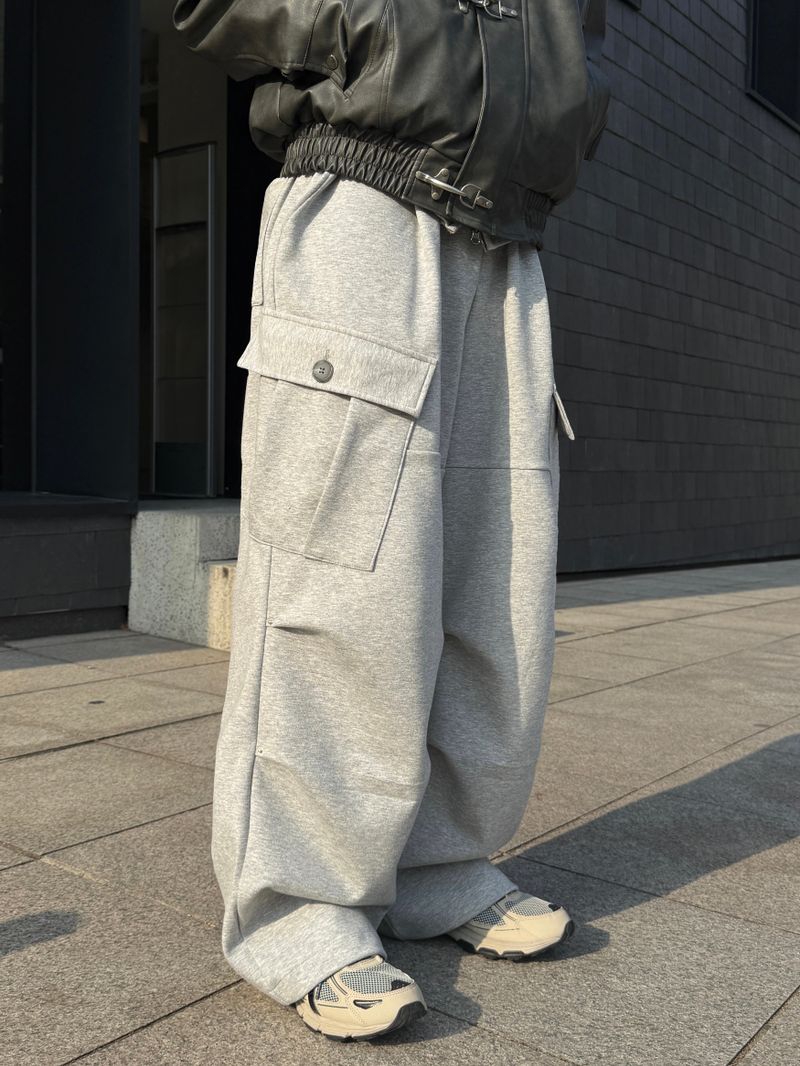 AVAND（アバンド）の「Rivet parasuit sweat pants（Pants）」