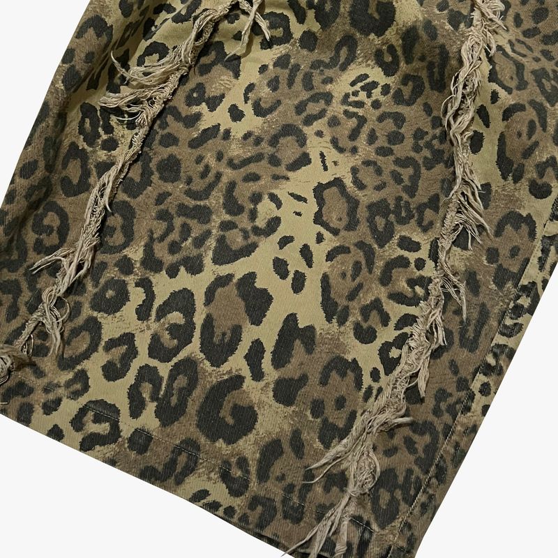 leopard grunge capri shorts_beige