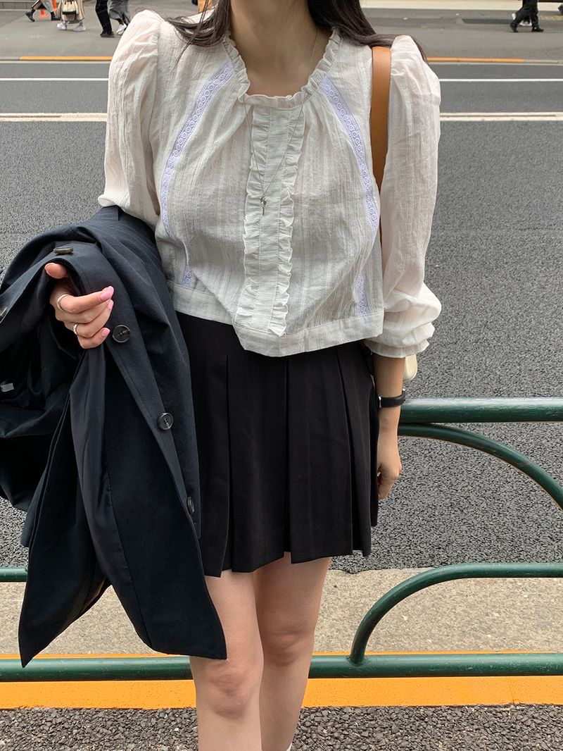 [MADE] Peto Pintuck Mini Skirt
