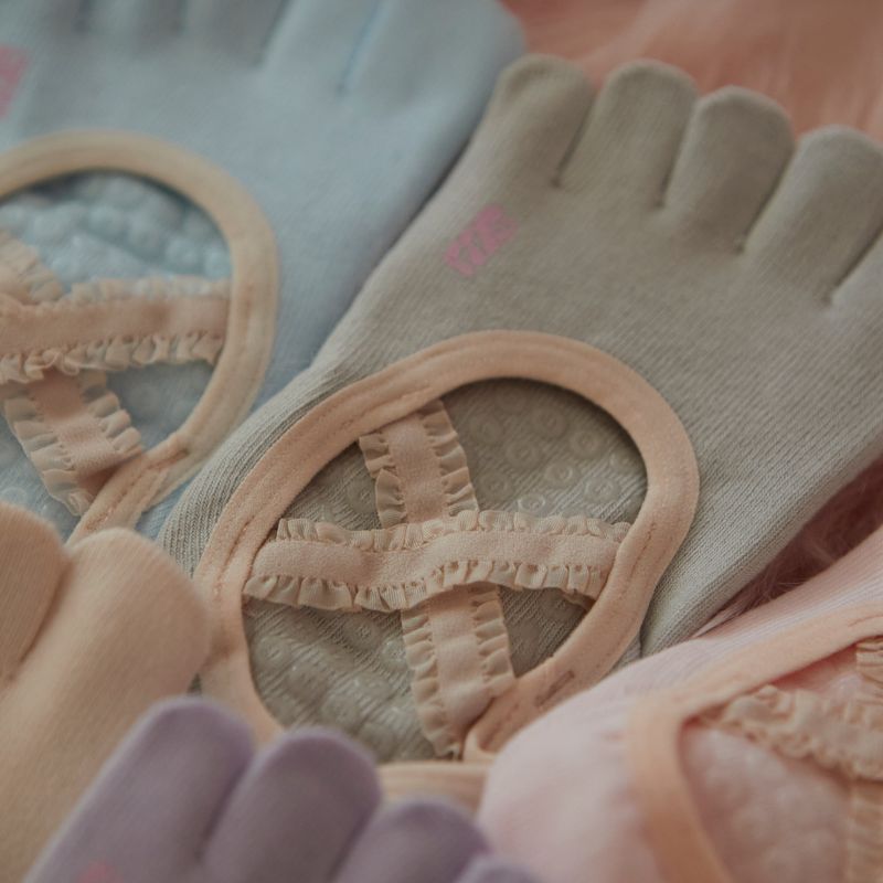 BALLET NON- SLIP SOCKS /FULL TOE - 5 COLORS