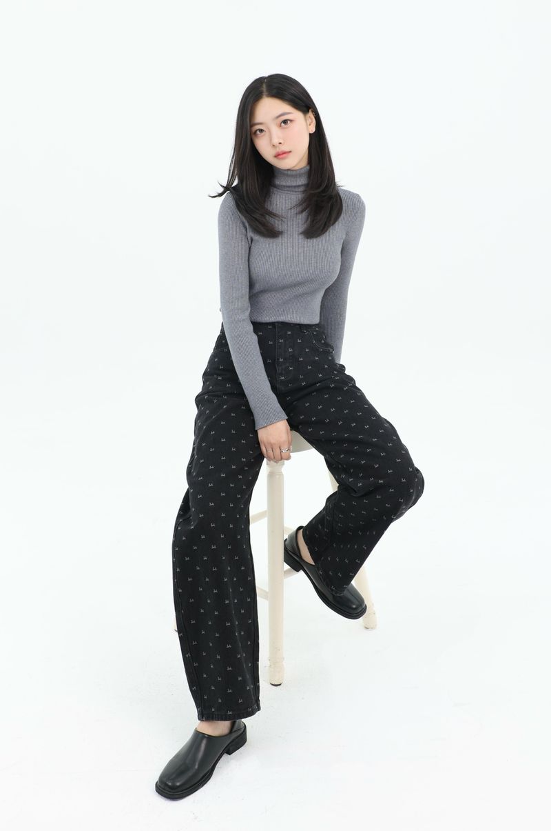 CLOUD FLEECE RIBBON PRINTED CURVED FIT DENIM_BLACK code 26010-1
