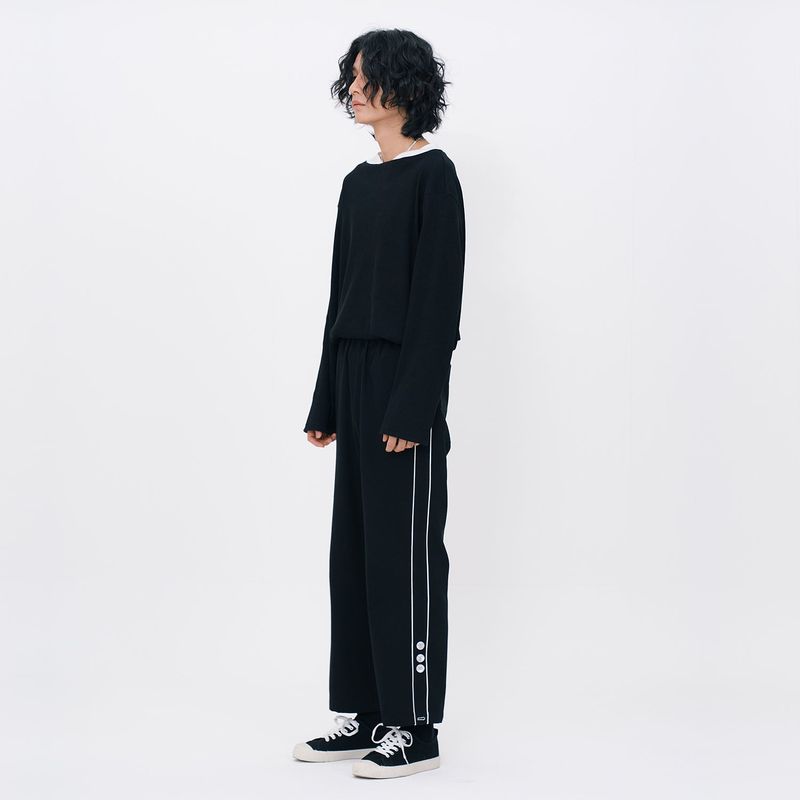 Half-moon Long sleeve T-shirt [Black]