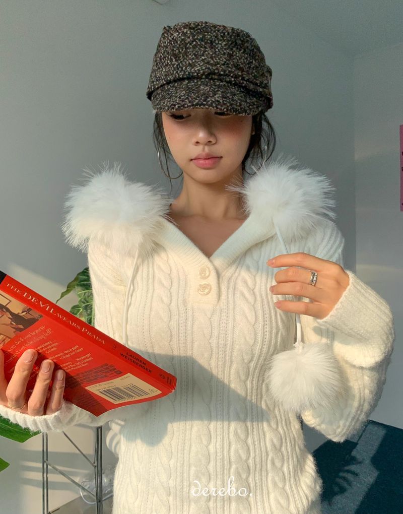 Snow Buddy Hood Twisted Knitwear