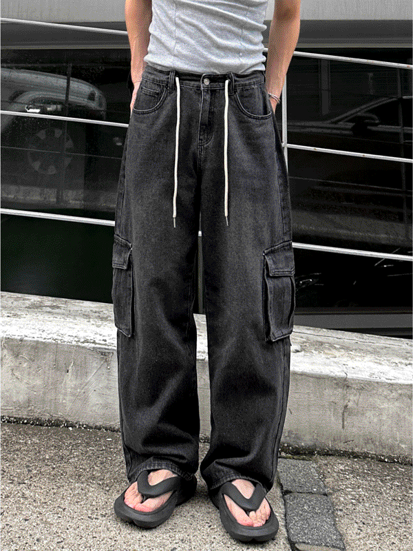 WHAT A LOOK（ワット ア ルック）の「String Wide Cargo Denim PT（Pants）」