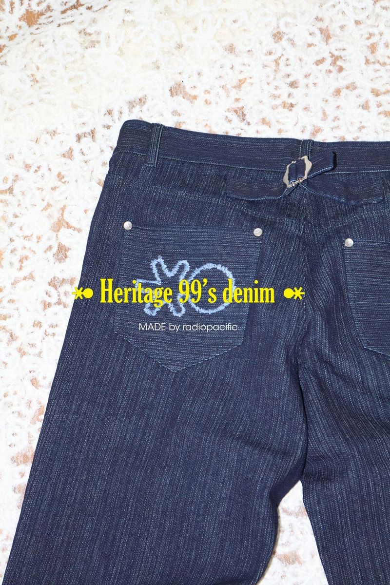 [Made by Radio Pacific] Semi Low-Rise Roll-Up Textured Denim Pants