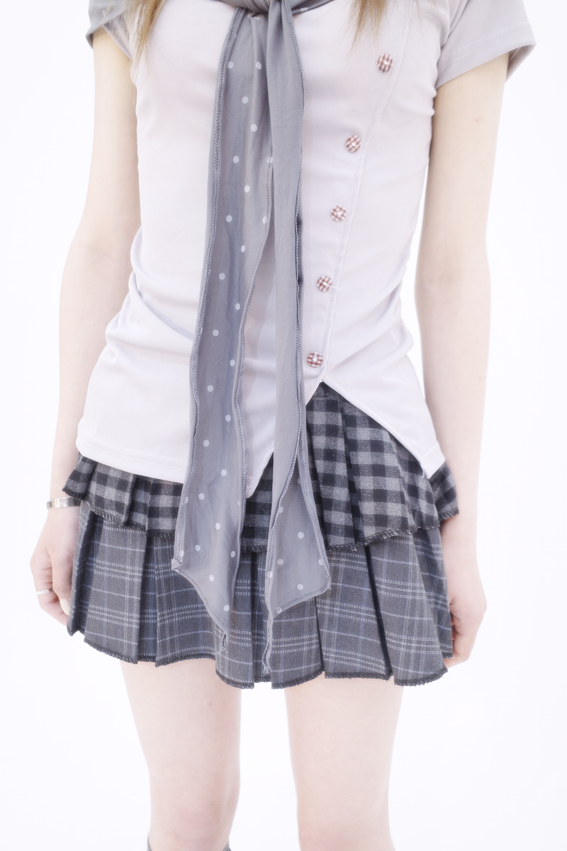 テピドットストラップTシャツ