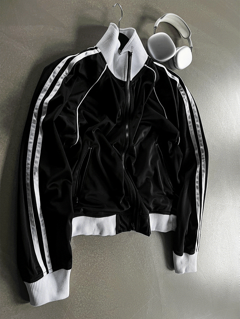 COSYHARU（コシハル）の「black down line sporty jersey（Tops）」