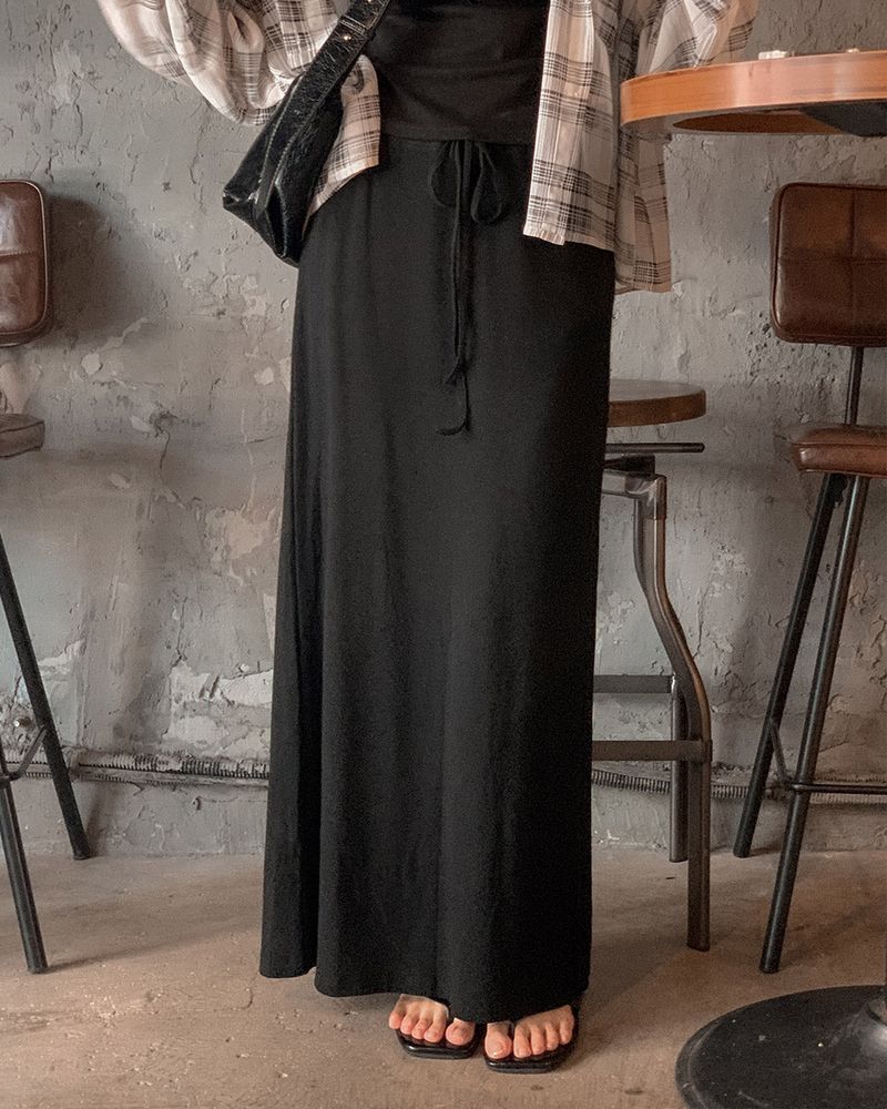 Ri-Lu Banded Long Skirt