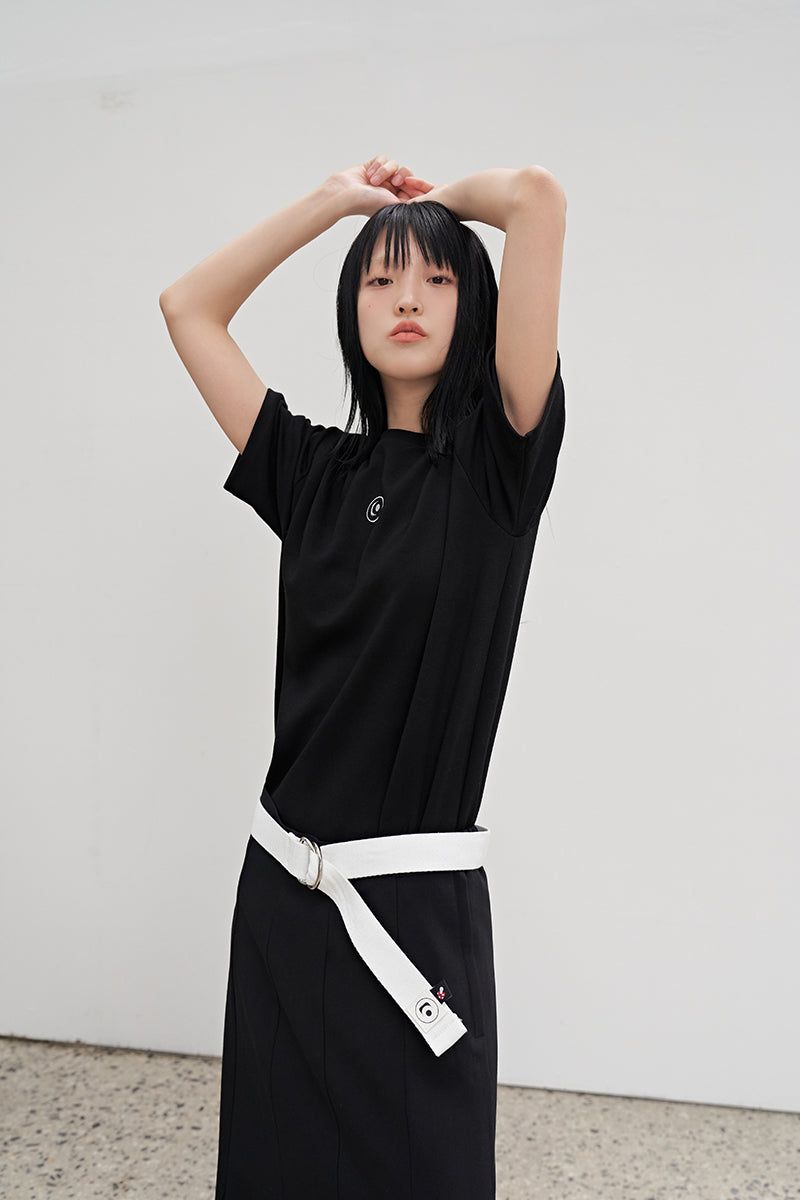 aAke LOGO SHORT SLEEVE T