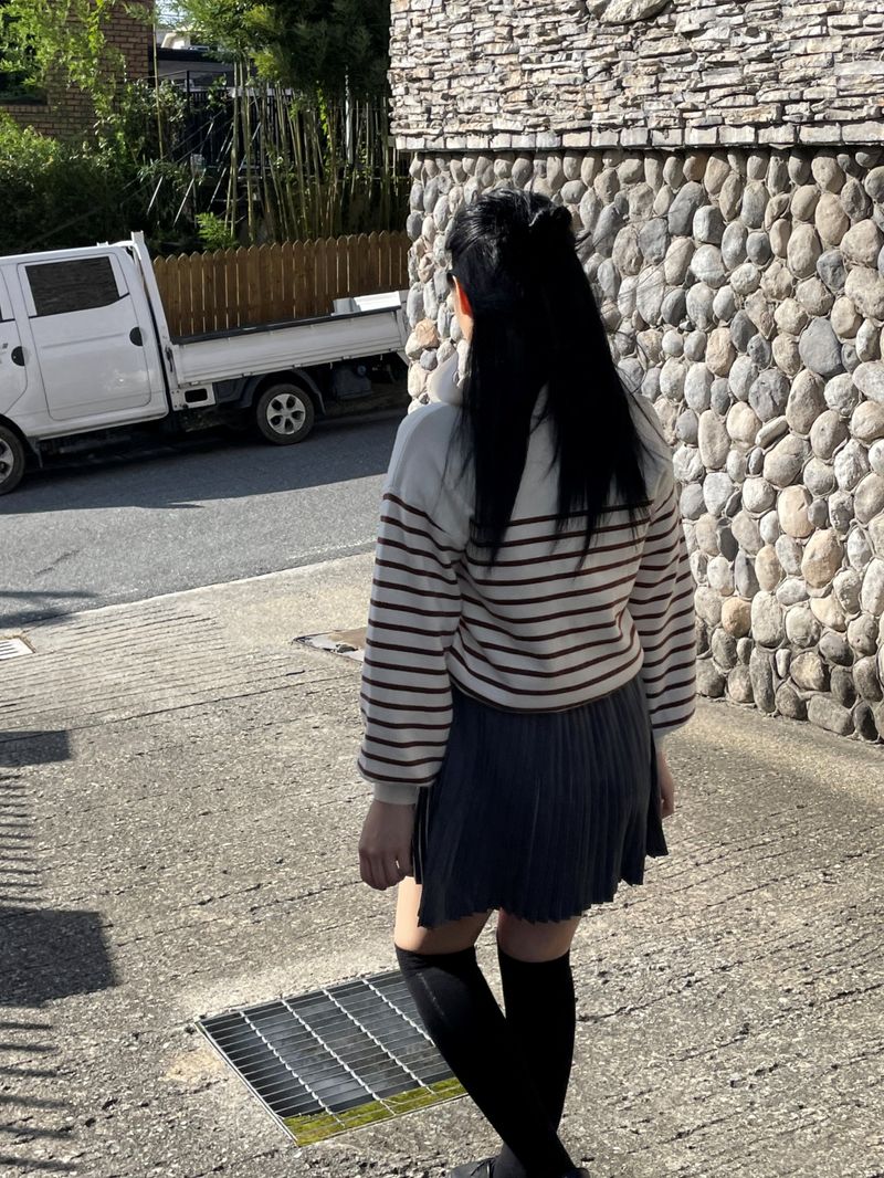 ソフィアカラーストライプニット