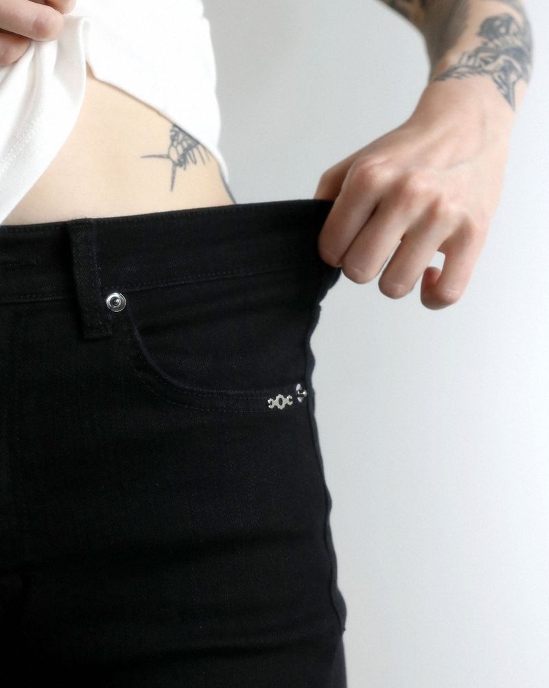 Metal Triclipse Capri Pants Black