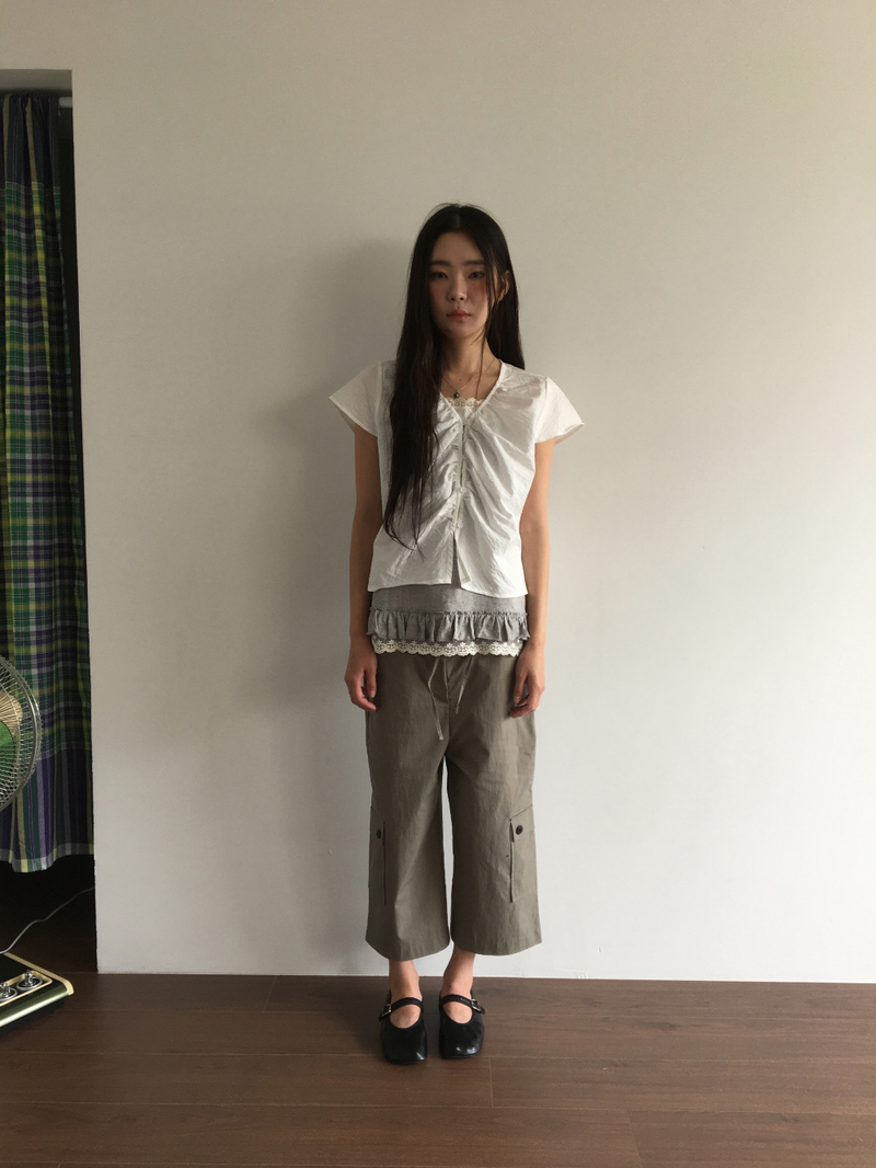 Wing Dot Shirring Blouse (2color)