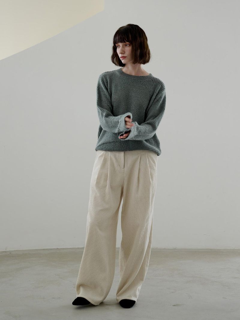 PIN TUCK CORDUROY PANTS