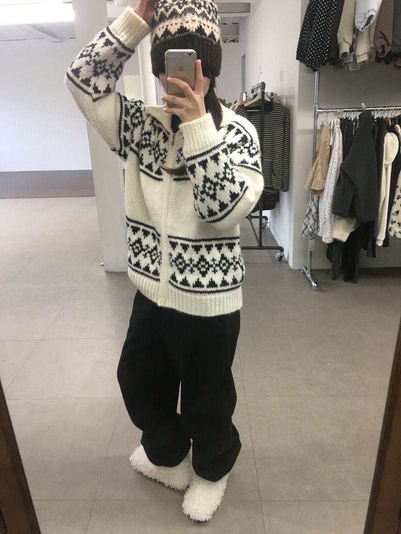 Lola Nordic Beanie (2 Colors)