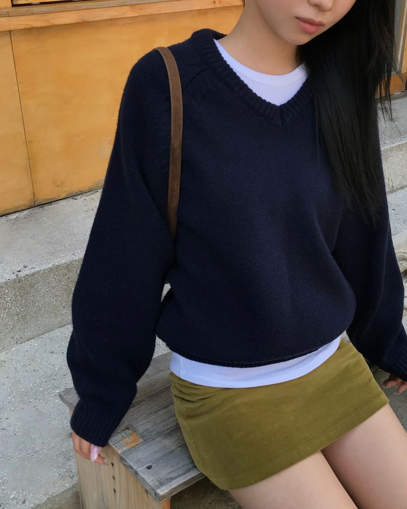 [ORIGINAL] Derr V-Neck Loose-Fit Knit