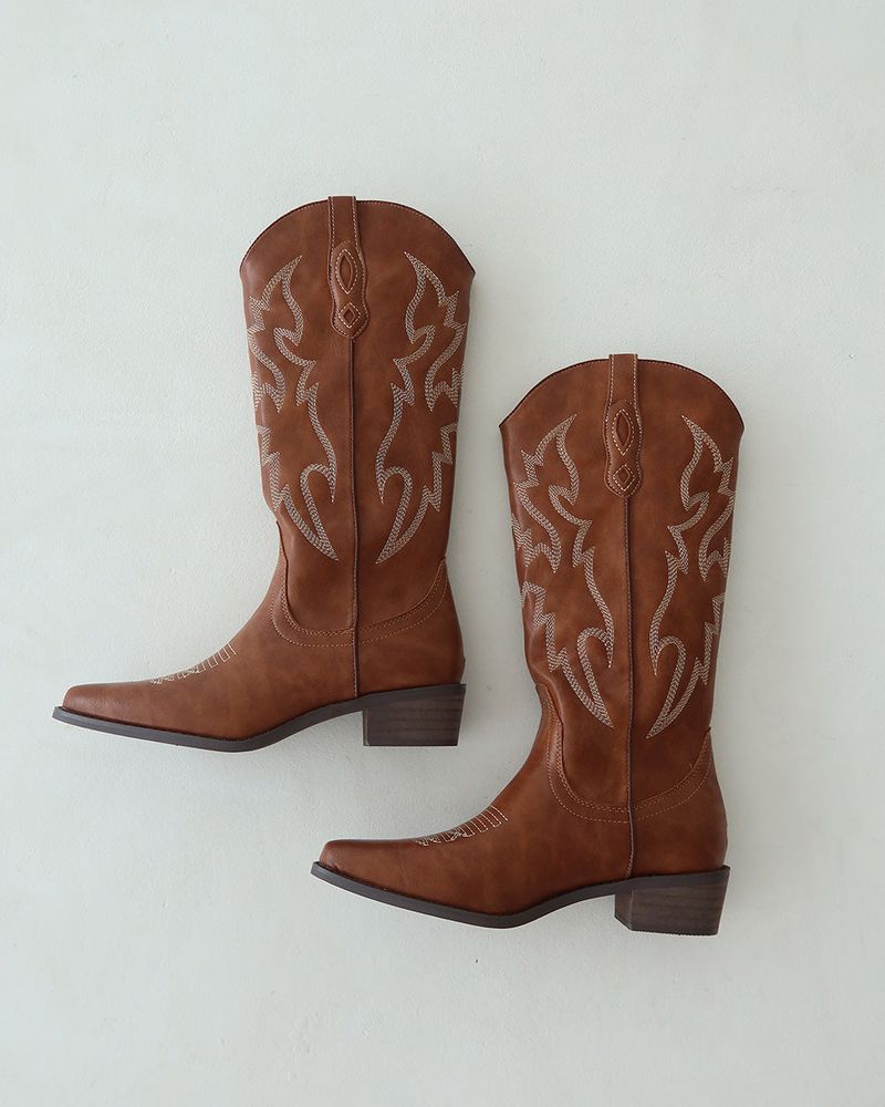 Western Ethnic Embroidered Long Boots