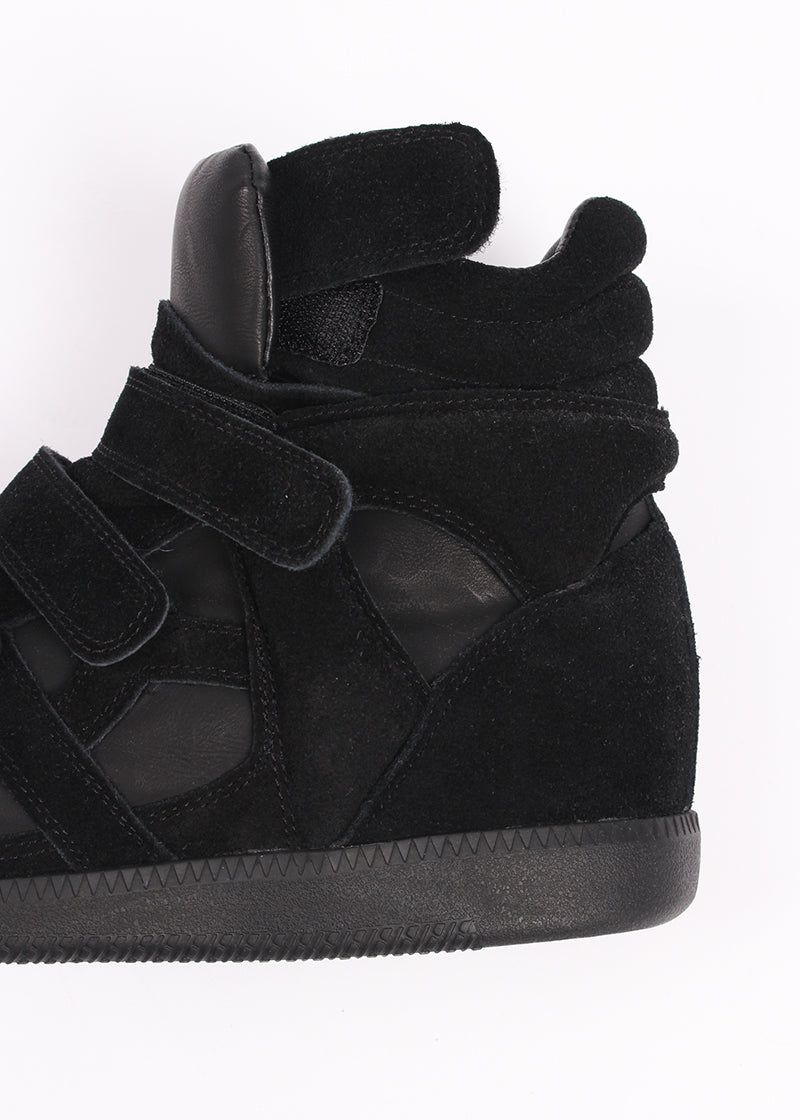 HIGH SNEAKERS
