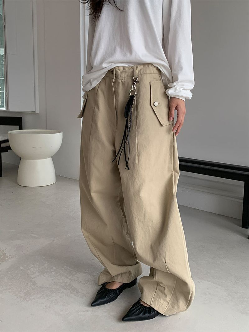 CURVED TUCK COTTON TROUSER